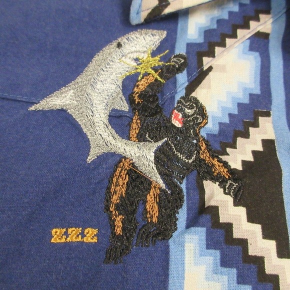 VTG Wrangler Mens Western Aztec Shirt size L Embroidered Shark‎ King Kong Gaucho - Picture 3 of 10